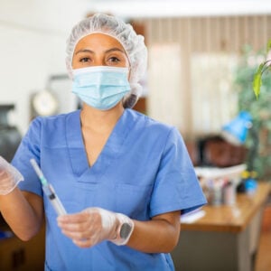 nurse immuniser