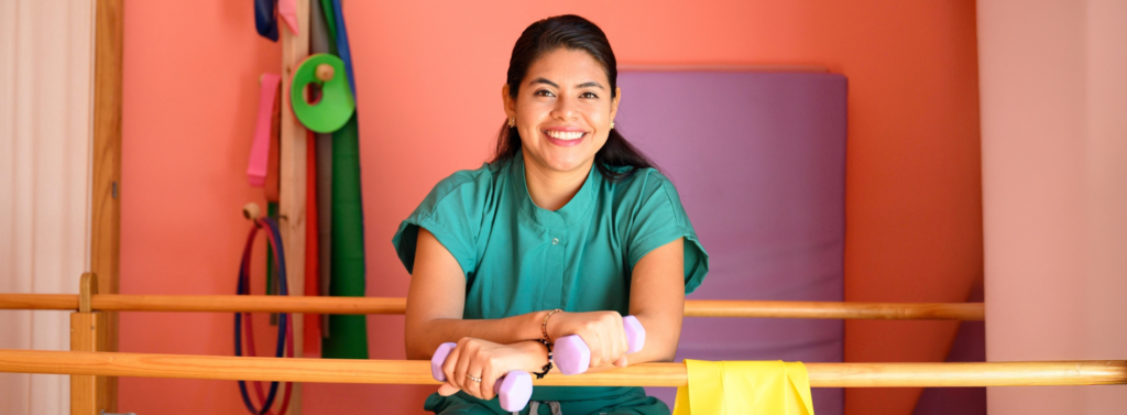 Female_physio_website_header_alliedhealth
